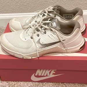 Nike Women’s Tennis Shoes
